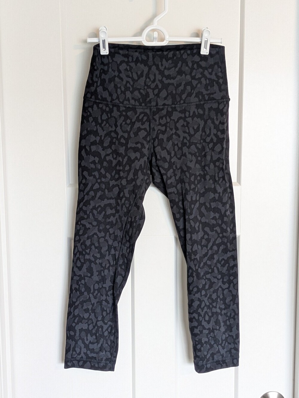 Lululemon 21" HR Align Leggings - Formation Camo Deep Coal sz 6